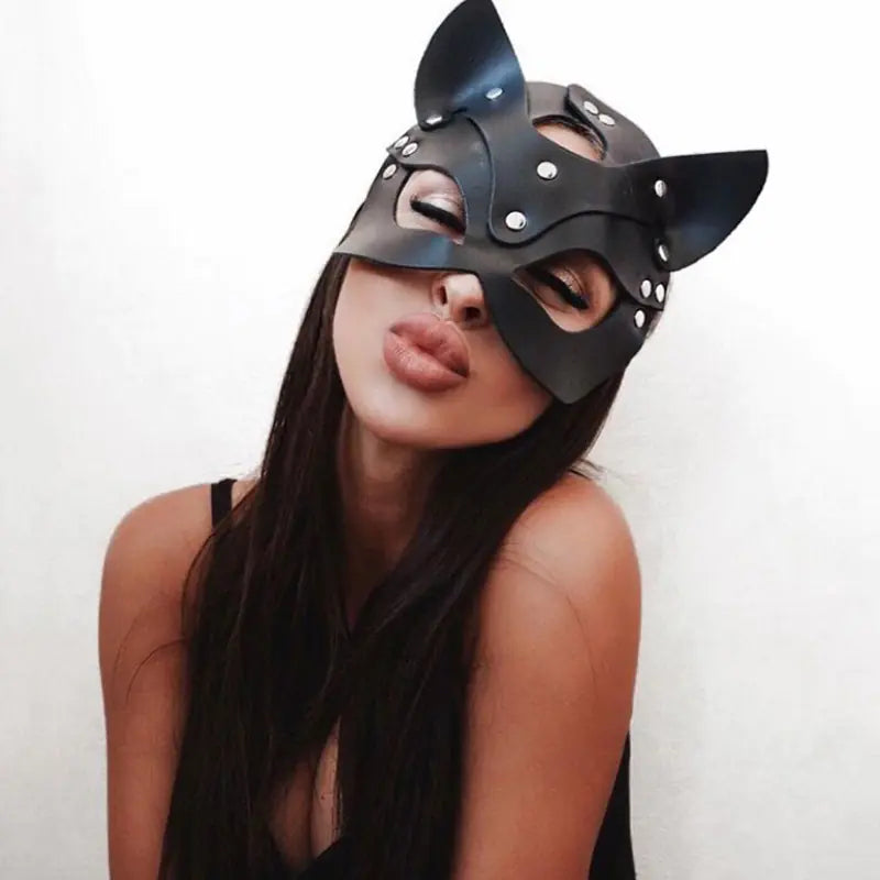 Ladies Sexy Fox Eye Leather Mask